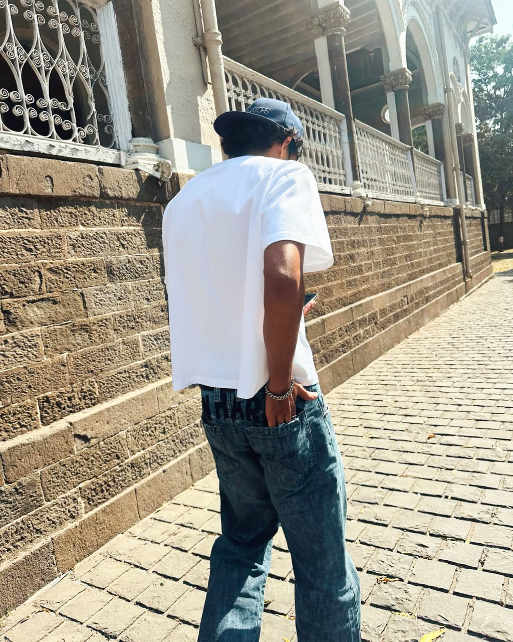 WHITE BASIC CROPPED T-SHIRT - NOSTREETSAFFE